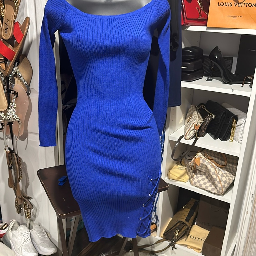 Bue rayon polyester dress with nice stretch